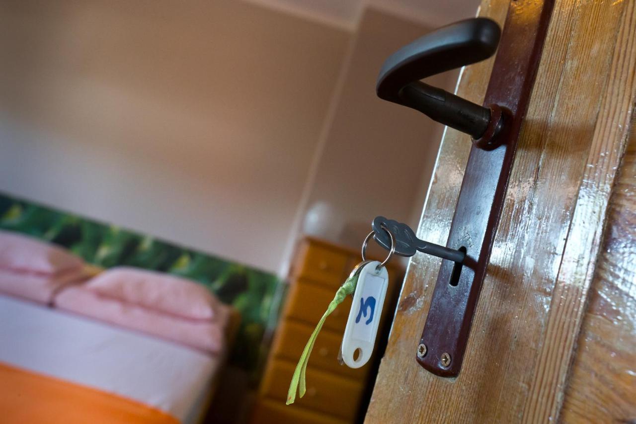 Easy Rider Hostel Вроцлав Экстерьер фото