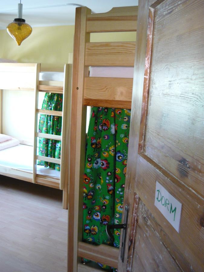 Easy Rider Hostel Вроцлав Экстерьер фото